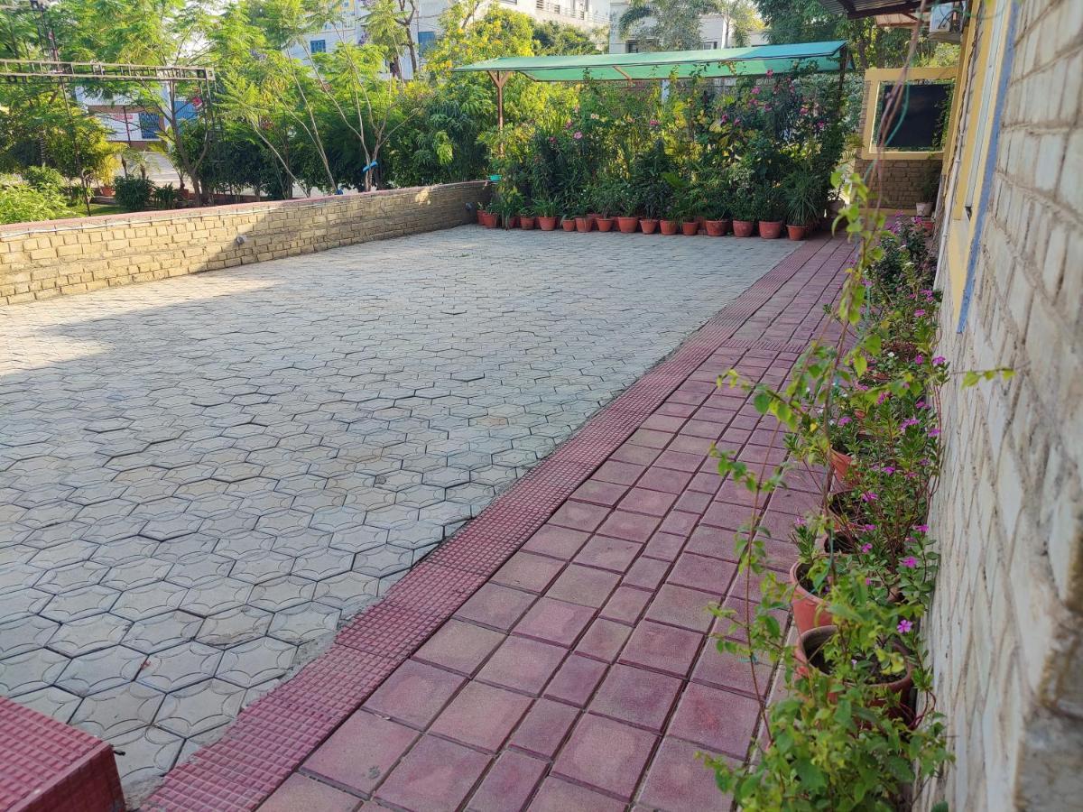 فندق Brick Field فاراناسي المظهر الخارجي الصورة